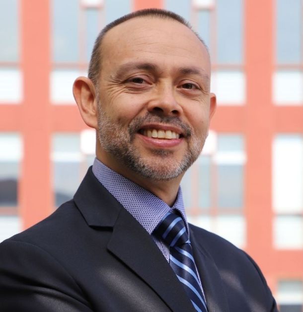 Profesor Ricardo Buitrago representante de la Universidad ORT en el Consejo Editorial CBCC